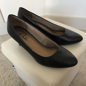 💙LifeStride Pumps💙